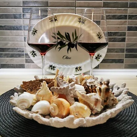 アパート Deak マカルスカ