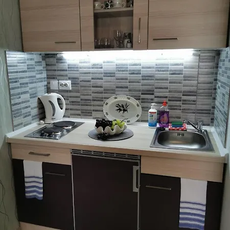 Deak Apartment *