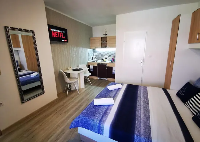 Deak Макарська