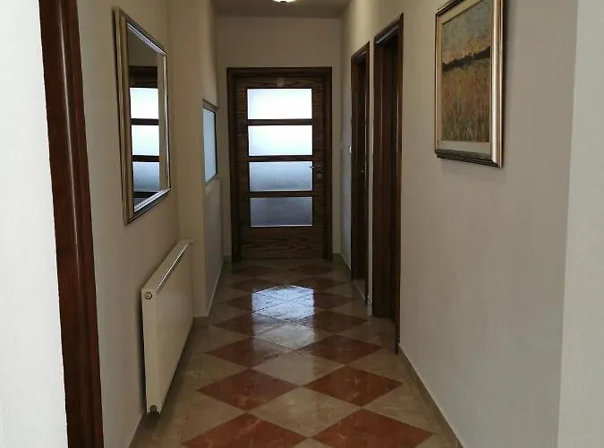 Deak Макарська