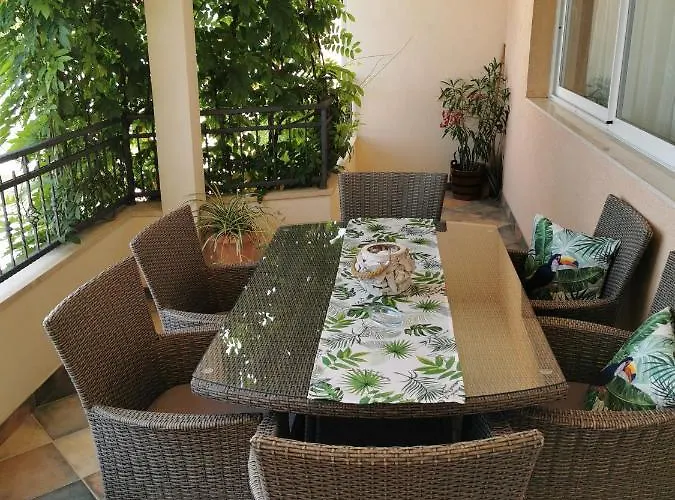 Апартаменти Deak Макарська